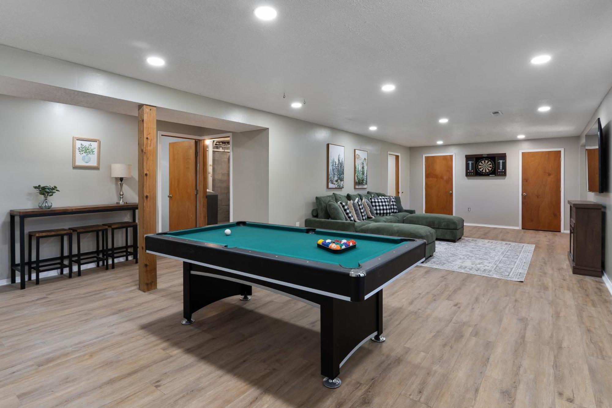 Spacious Cabin Near Hocking Hills And Caves With Hot Tub And Firepit Laurelville Exterior foto