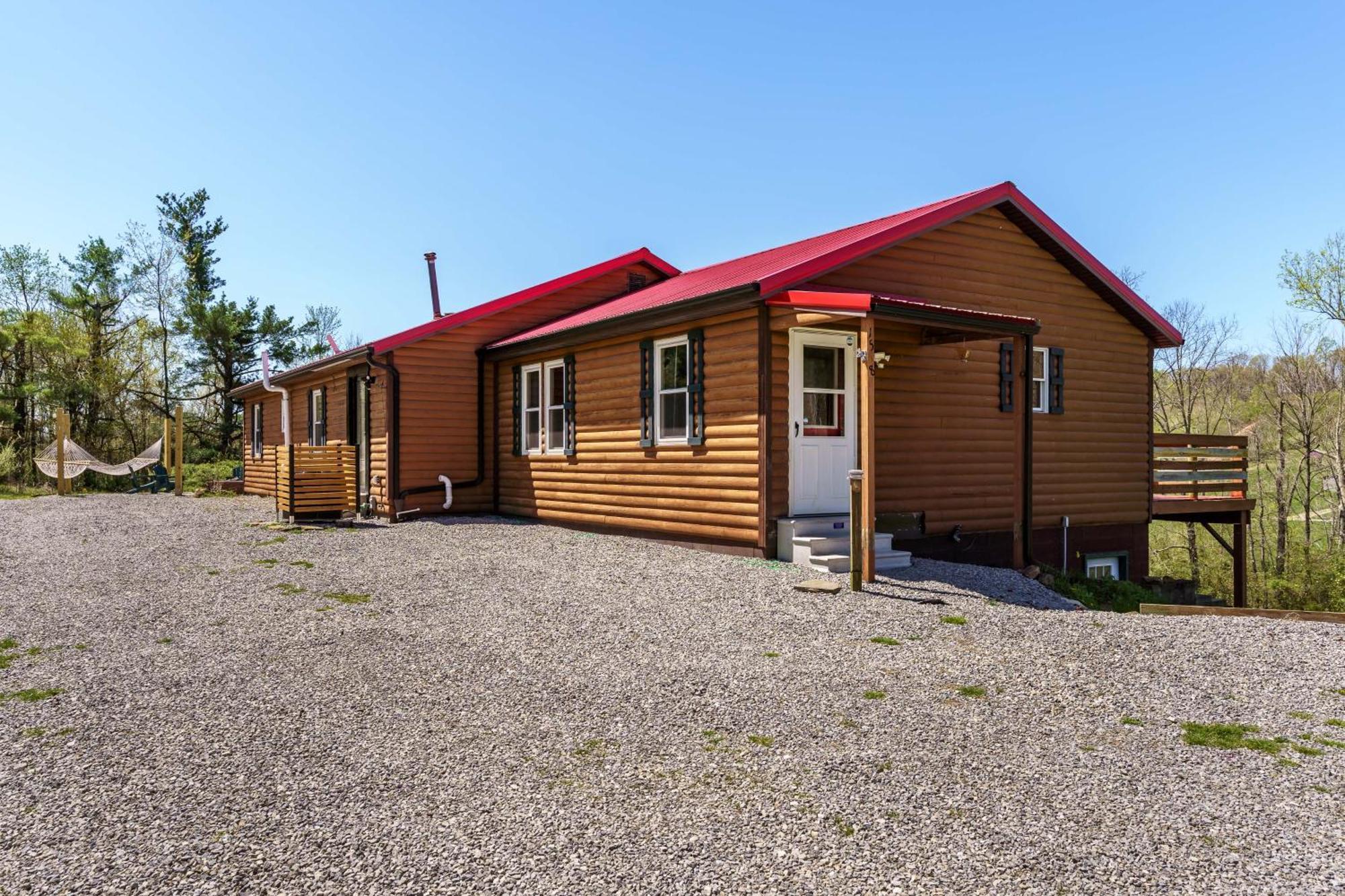 Spacious Cabin Near Hocking Hills And Caves With Hot Tub And Firepit Laurelville Exterior foto